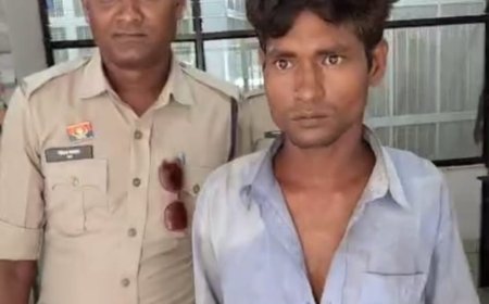 धारदार लोहे का हथियार रखकर हवा मे लहराते हुये आने जाने वाले राहगीरो को डराने धमकाने वाले आरोपी को गरियाबंद पुलिस ने किया गिरफ्तार