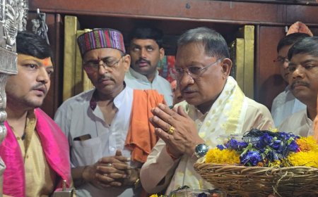 'काशी के कोतवाल' श्री काल भैरव जी के दरबार में मुख्यमंत्री श्री विष्णुदेव साय ने की पूजा-अर्चना