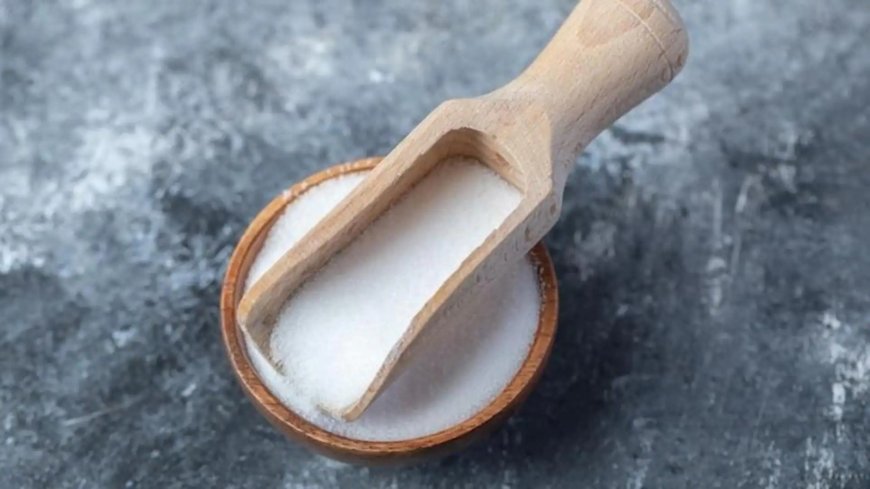 खाने का स्वाद बढ़ाने के अलावा इन कामों के लिए इस्तेमाल किया जा सकता है नमक