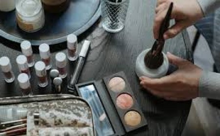 त्योहारों पर मेकअप करते समय न करें ये 5 गलतियां, बिगड़ सकता है पूरा लुक