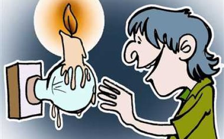 तेज अंधड़ के साथ वर्षा और बिजली चमकने से विद्युत की आंख मिचौली से उपभोक्ता परेशान रहे 