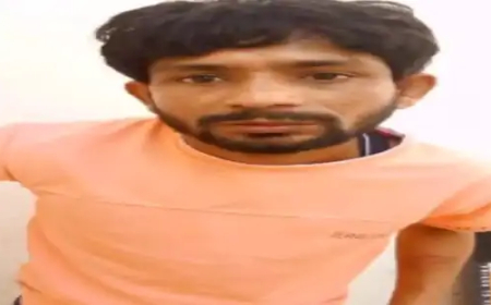 रायपुर के हिस्ट्रीशीटर और गांजा सप्लायर रवि साहू को पकड़ने के लिए शुक्रवार-शनिवार देर रात एसीसीयू टीम और कोतवाली पुलिस की संयुक्त टीम ने उसके घर दबिश दी