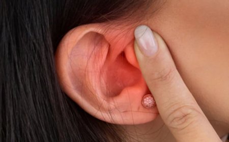 सर्दी-जुकाम ही नहीं, कान में भी संक्रमण का खतरा! जानें कैसे करें बचाव
