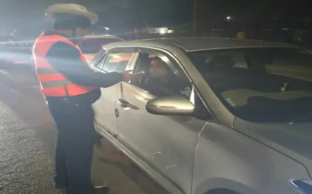 राजधानी में नशे की हालत में वाहन चलाने वालों पर ट्रैफिक पुलिस की सख्त कार्रवाई जारी