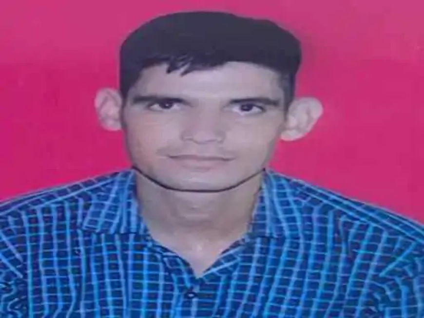 छत्तीसगढ़ के नारायणपुर में जिला बल के जवान ने अपनी सर्विस राइफल से खुद को गोली मार ली