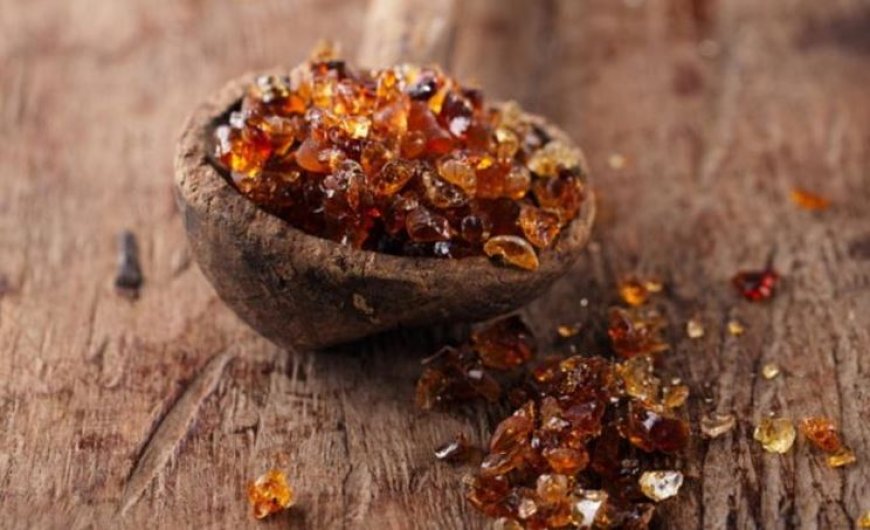 हड्डियों को बनाए स्टील जैसा मजबूत, आजमाएं बबूल गोंद वाला दूध नुस्खा