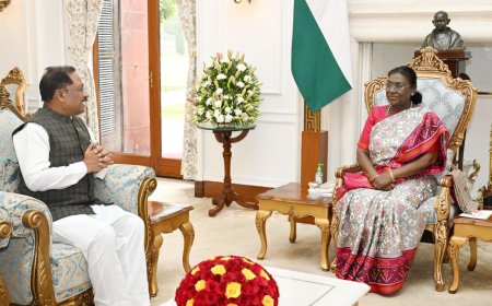 मुख्यमंत्री विष्णुदेव साय ने राष्ट्रपति द्रौपदी मुर्मु से की सौजन्य मुलाकात, ‘बस्तर पंडुम 2026’ में किया आमंत्रित