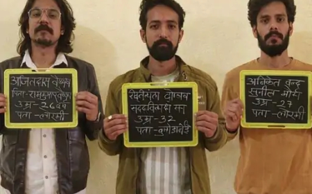 छत्तीसगढ़ के मुंगेली जिले के लोरमी स्थित अचानकमार टाइगर रिजर्व (एटीआर) के कोर एरिया में कुछ युवकों ने दबंगई दिखाई