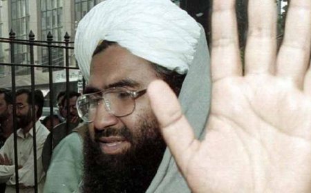 मसूद अजहर ने हजारों आत्मघाती हमलावरों के तैयार रहने का दावा किया