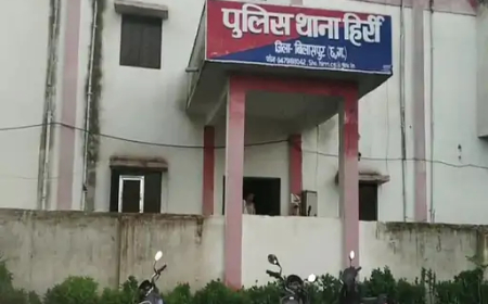 छत्तीसगढ़ में कांग्रेस सरकार के पूर्व मंत्री अमरजीत भगत के ओएसडी और प्रभावशाली नेताओं के करीबी होने का झांसा देकर सरकारी नौकरी लगवाने के नाम पर 25 लाख रुपए की ठगी की गई