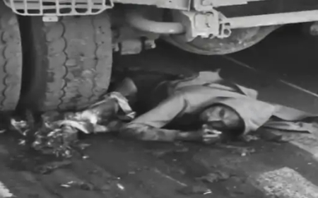 रायपुर-आरंग नेशनल हाईवे 53 पर शुक्रवार सुबह तेज रफ्तार हाईवा ने बाइक सवारों को कुचल दिया