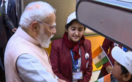 ‘तस्वीरों में देखते थे विदेशी ट्रेनें, उस सपने को हकीकत में बदला’, मालदा की रैली में बोले PM मोदी