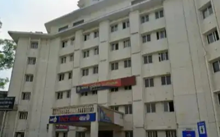 राजधानी रायपुर में जमीन बेचने के नाम पर एक बैंककर्मी से 20 लाख रुपए की ठगी का मामला सामने आया