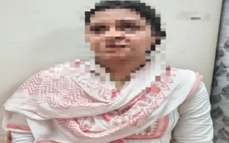 रायपुर के सदर बाजार स्थित एक ज्वेलरी शॉप में चोरी करने वाली अंतर्राज्यीय महिला आरोपी को पुलिस ने गिरफ्तार कर लिया