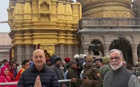 बॉलीवुड अभिनेता अनुपम खैर ने कहा- काशी आकर मन प्रसन्न हो जाता