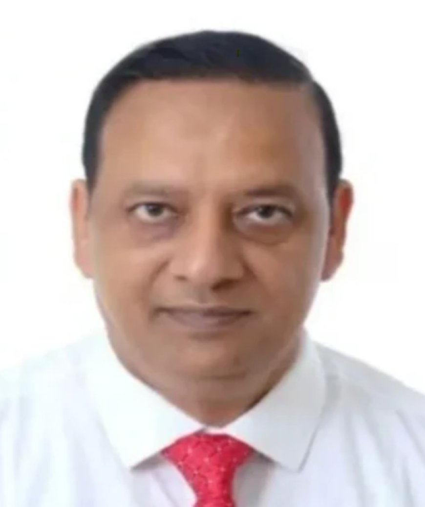 नोएडा के सेक्टर 104 स्थित एटीएस वन हमलेट सोसायटी में इंडियन ऑयल कॉर्पोरेशन के कार्यकारी निदेशक अजय गर्ग की 17वीं मंजिल की बालकनी से गिरकर मौत