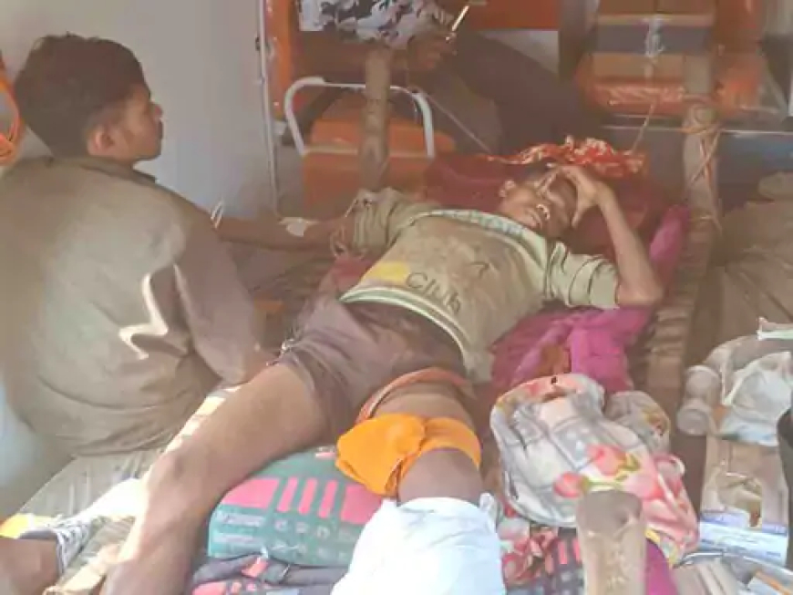 बीजापुर के गंगालूर थाना क्षेत्र के कोरचोली गांव में नक्सलियों द्वारा लगाए गए प्रेशर आईईडी की चपेट में आने से एक 15 वर्षीय ग्रामीण गंभीर रूप से घायल हो गया