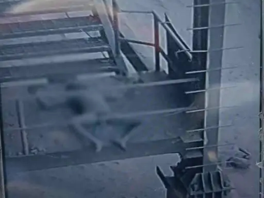 छत्तीसगढ़ में बलौदाबाजार जिले के बकुलाही इलाके में स्थित स्पंज आयरन प्लांट में हुए ब्लास्ट से अब तक 6 लोगों की मौत हो चुकी है, जबकि 5 मजदूर गंभीर रूप से घायल