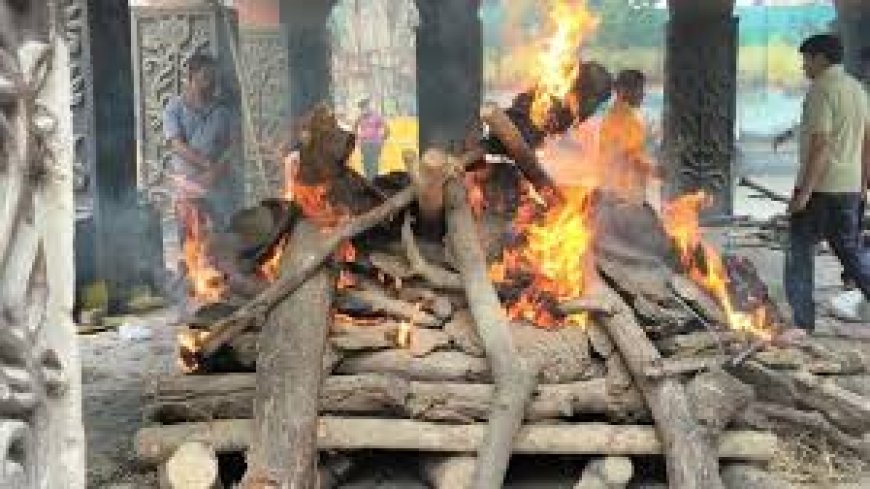 अजित ‘दादा’ का अंतिम संस्कार, दोनों बेटों ने निभाया फर्ज