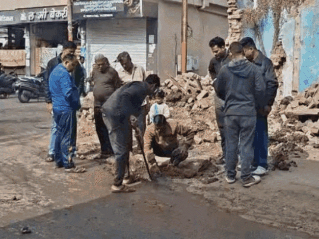 इंदौर में दूषित पानी से 17वीं मौत, भागीरथपुरा में 9416 लोगों की जांच; रिपोर्ट हाईकोर्ट में पेश होगी