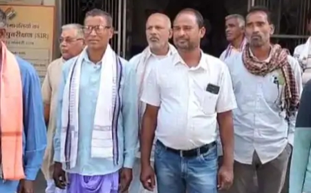 रायगढ़ जिले के छिछोर-उमरिया टेल माइनर नहर निर्माण परियोजना के तहत करीब 10 साल पहले भूमि अधिग्रहण किया गया था, लेकिन अब तक उस भूमि पर परियोजना का काम शुरू नहीं हो सका