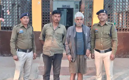 छत्तीसगढ़ के बलौदाबाजार जिले में 64 साल की बीमार बुजुर्ग महिला के साथ मकान मालिक और एक युवक ने गैंगरेप किया