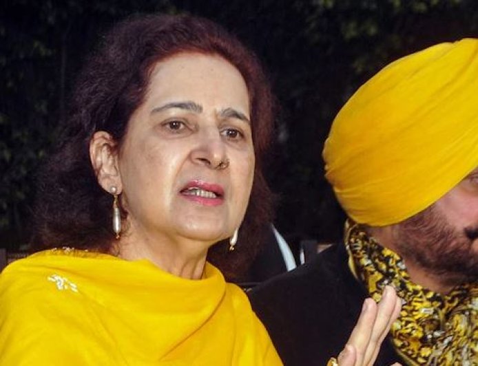नवजोत कौर सिद्धू ने दिया कांग्रेस से इस्तीफा, अमरिंदर सिंह पर लगाए आरोप