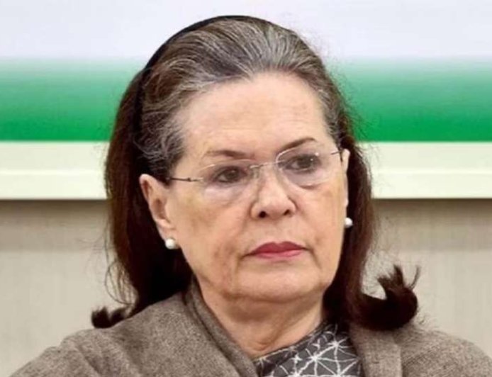 सोनिया गांधी का वोटर लिस्ट केस में कोर्ट को जवाब पेश, कहा-वोटर लिस्ट-नागरिकता सरकार के मसले