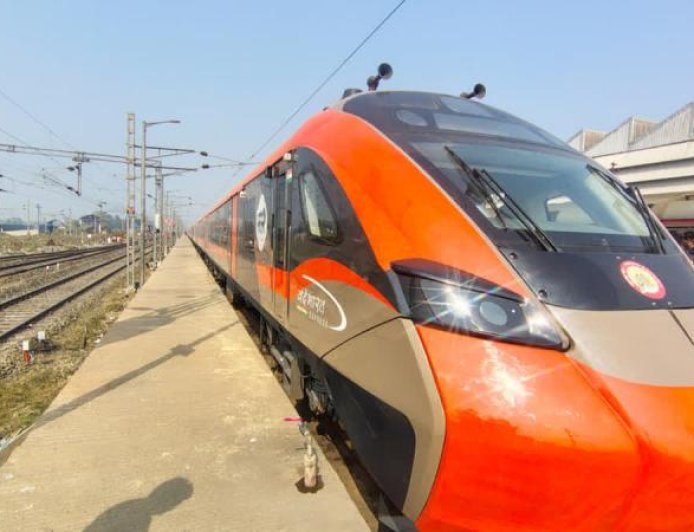 रेल यात्रियों के लिए खुशखबरी: बेंगलुरु–पुणे रूट पर प्रीमियम ट्रेन, कर्नाटक को दो वंदे भारत