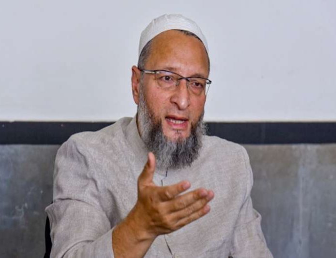 मोदी सरकार पर ओवैसी का हमला—पेट्रोलियम फैसलों में विदेश का असर बता साधा निशाना