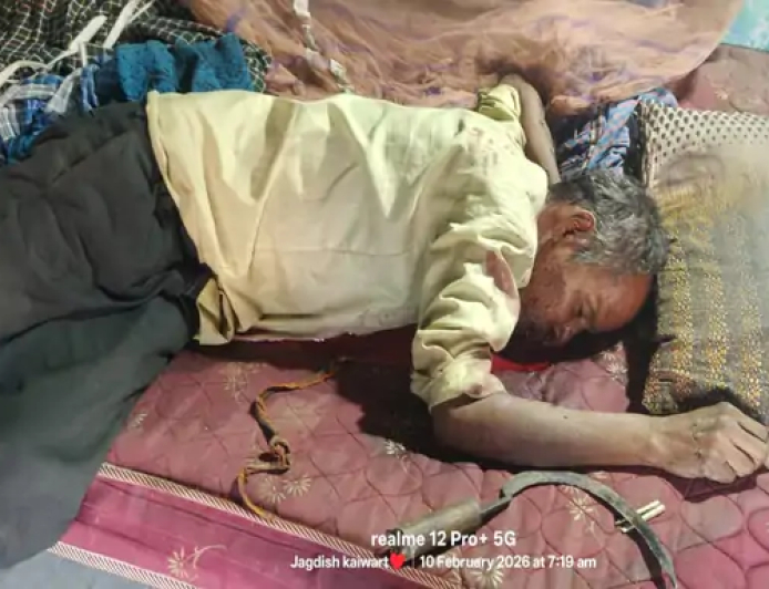 छत्तीसगढ़ के कोरबा जिले में एक यूट्यूबर ने अपने पिता की गला काटकर हत्या कर दी