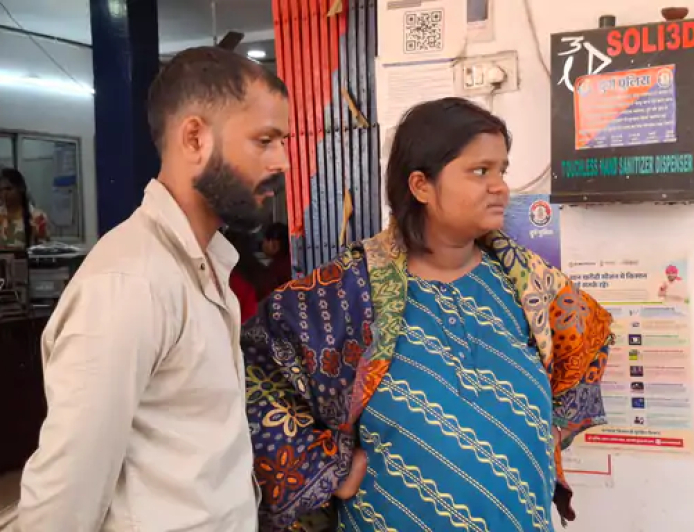 दुर्ग जिला अस्पताल में एक नवजात शिशु की मौत के बाद परिजनों ने अस्पताल प्रबंधन पर लापरवाही का आरोप लगाया