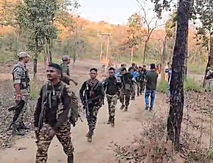 छत्तीसगढ़: नक्सलवाद के गढ़ में सुरक्षाबलों की घेराबंदी, ऑपरेशन ब्लैक फॉरेस्ट-2 जारी