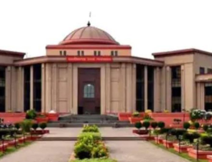 बिलासपुर हाईकोर्ट को उड़ाने की धमकी: ईमेल से मचा हड़कंप, सुरक्षा एजेंसियां अलर्ट