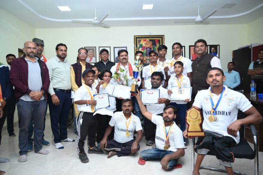 उप मुख्यमंत्री  विजय शर्मा से उत्कृष्ट प्रदर्शन करने वाले खिलाड़ियों ने की सौजन्य मुलाकात