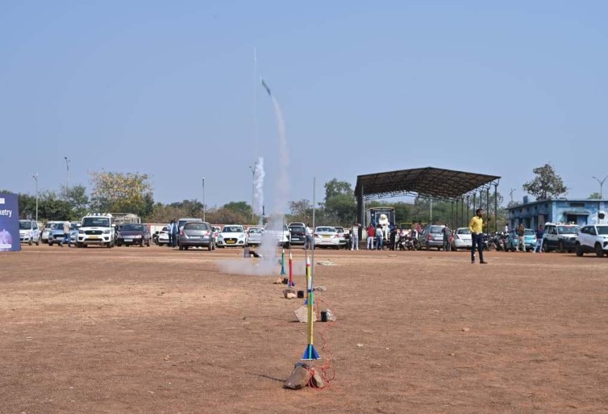 अत्याधुनिक सुविधाओं से लैस है अंतरिक्ष केन्द्र