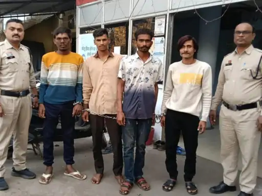 रायपुर पुलिस ने पश्चिम जोन में फरार वारंटियों के खिलाफ बड़ी कार्रवाई करते हुए एक ही रात में 162 वारंटियों को गिरफ्तार कर जेल भेज दिया