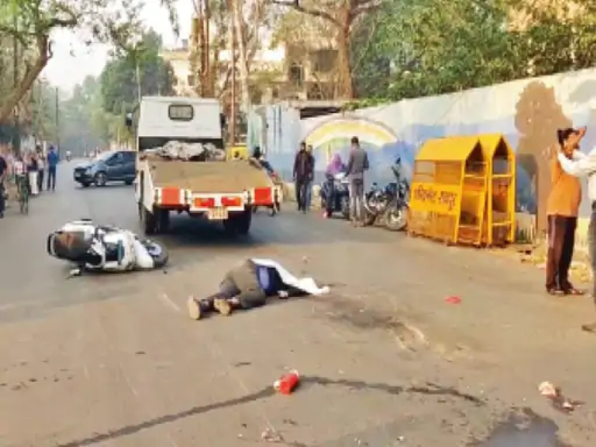 रायपुर और कांकेर में दो सड़क हादसों में तीन छात्रों की मौत हो गई, जबकि पांच घायल