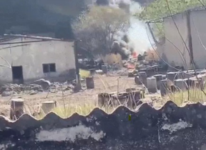 राजधानी रायपुर के उरला इंडस्ट्रियल एरिया स्थित टार प्रोडक्ट्स फैक्ट्री में शनिवार दोपहर अचानक भीषण आग लग गई