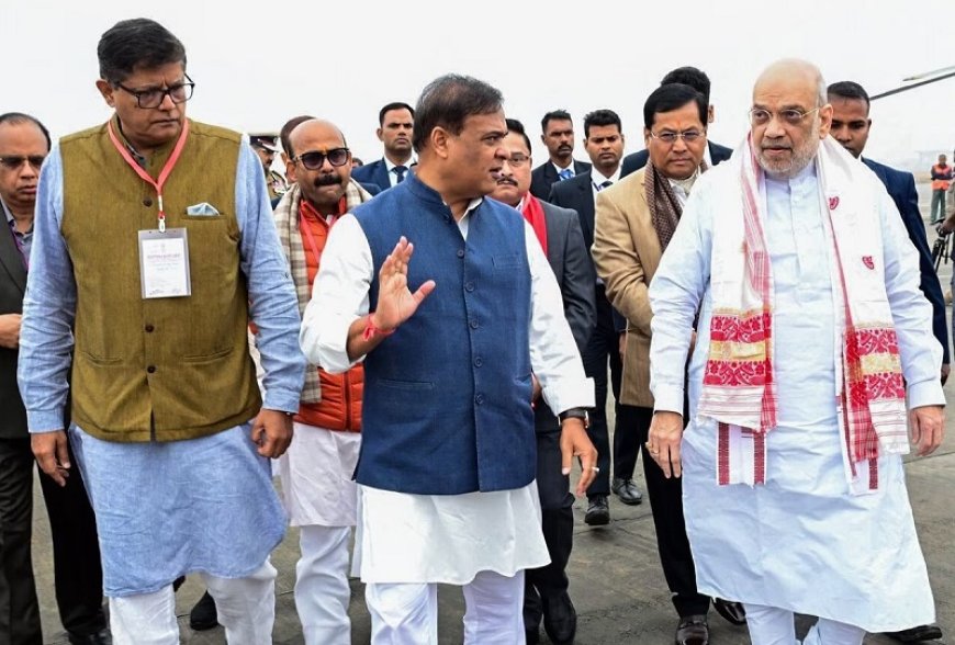 इस CM का राज्य के प्रबुद्धजन ही कर रहे विरोध… Ex IAS, डॉक्टरों और लेखकों ने चीफ जस्टिस से लगाई ये गुहार?