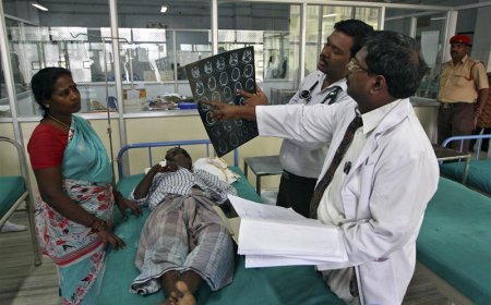 दुर्ग : 5 निजी अस्पतालों के लाइसेंस रद्द, 124 अस्पतालों की जांच, 48 को नोटिस जारी**