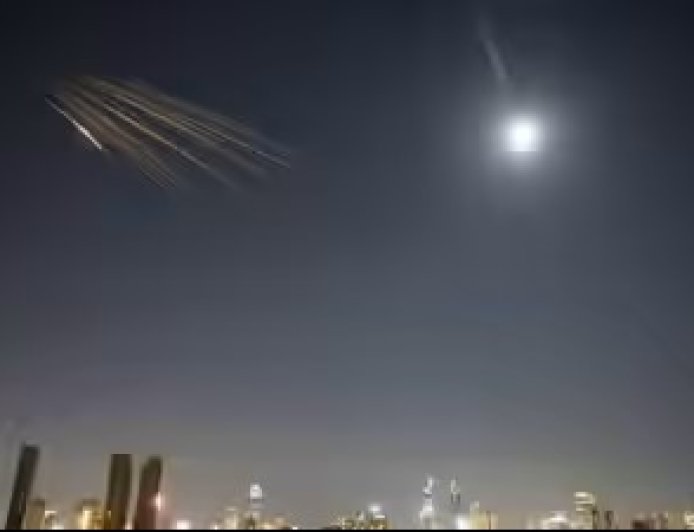 अमेरिका-इजराइल-ईरान तनाव बढ़ा, दुबई में मिसाइल अलर्ट; लेबनान में भी तेज हुए हमले