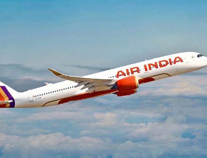 Air India Dubai Flights Cancelled: दुबई एयरपोर्ट पर आग की घटना के बाद एयर इंडिया ने सभी उड़ानें अस्थायी रूप से की रद्द