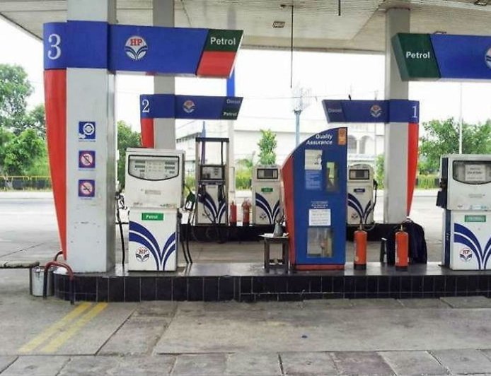 Premium Petrol Price Hike: स्पीड, पावर और XP95 महंगे, इंडस्ट्रियल फ्यूल 25% तक बढ़ा