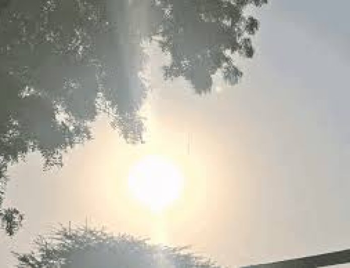 CG Weather Alert: अगले 3 दिन बदलेगा मौसम, तेज आंधी-बारिश और बिजली गिरने की चेतावनी