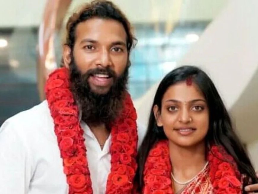 महाकुंभ की वायरल गर्ल मोनालिसा ने फरमान खान से की शादी, ‘लव जिहाद’ के आरोपों को किया खारिज