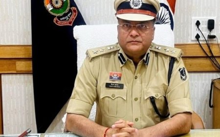 दुर्ग पुलिस में बड़ा प्रशासनिक फेरबदल: SSP विजय अग्रवाल ने 9 अधिकारियों के तबादले किए, कई थाना प्रभारियों की जिम्मेदारी बदली