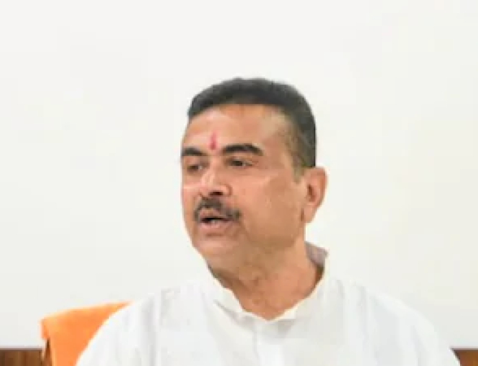 बंगाल में बड़ा नीतिगत बदलाव: इमामों और पुजारियों को मिलने वाली सरकारी सहायता बंद