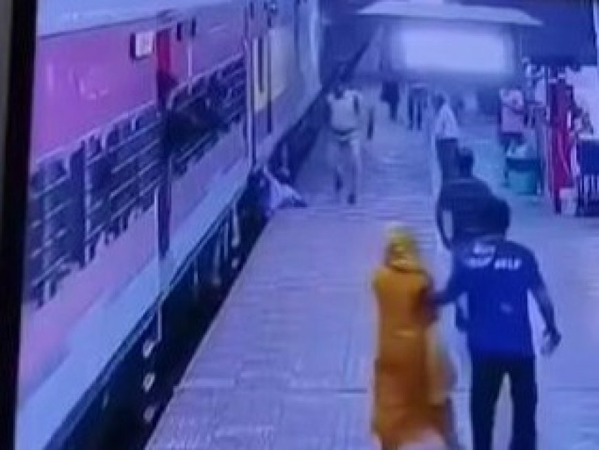 दुर्ग रेलवे स्टेशन पर बड़ा हादसा टला, चलती ट्रेन से गिरा यात्री; RPF जवान ने बचाई जान