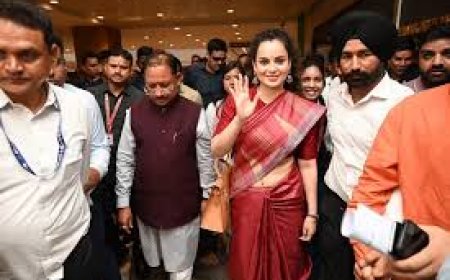 छत्तीसगढ़ के मुख्यमंत्री और मंत्रियों ने कंगना रनौत की फिल्म 'भारत भाग्य विधाता' की विशेष स्क्रीनिंग में लिया हिस्सा